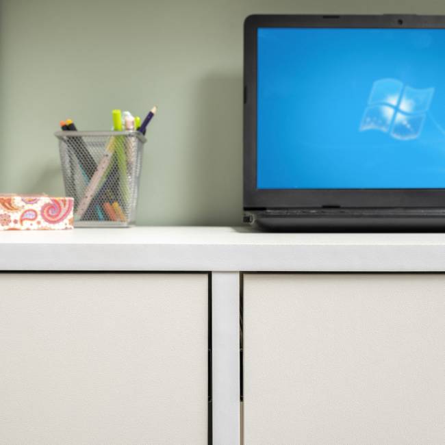 Стол компьютерный Комфорт 12.77F цвет белый шагрень Стол компьютерный Комфорт 12.77F цвет белый шагрень