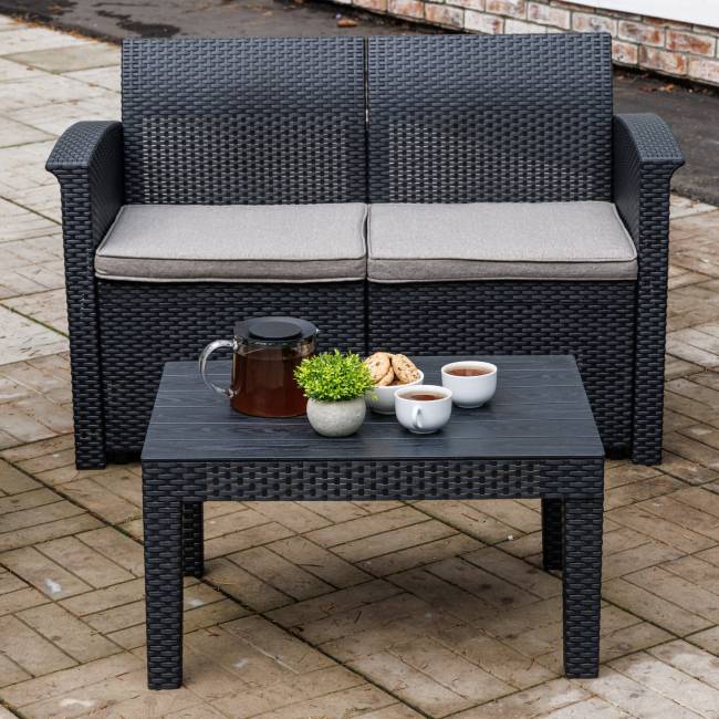 Комплект мебели LILY с двухместным диваном Комплект мебели LILY с двухместным диваном