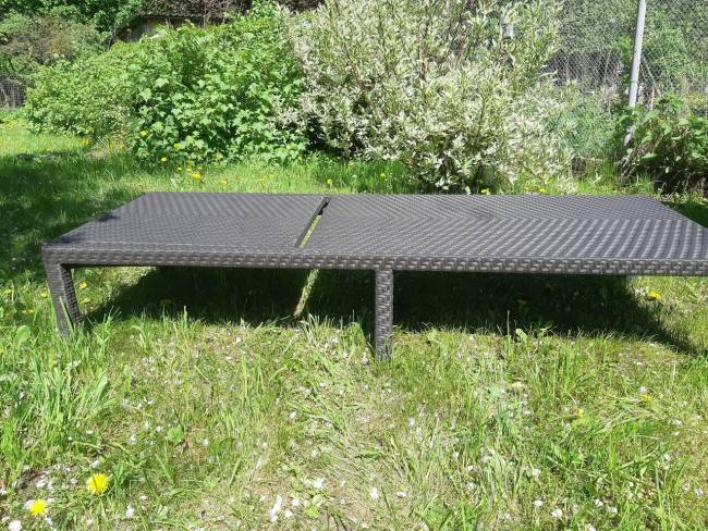 Усиленный плетеный шезлонг Strong