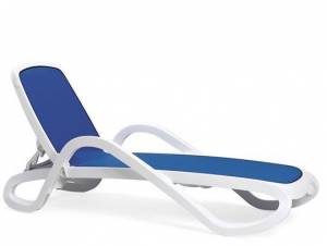 Лежак пластиковый ALFA Blu белый Лежак пластиковый ALFA Blu белый