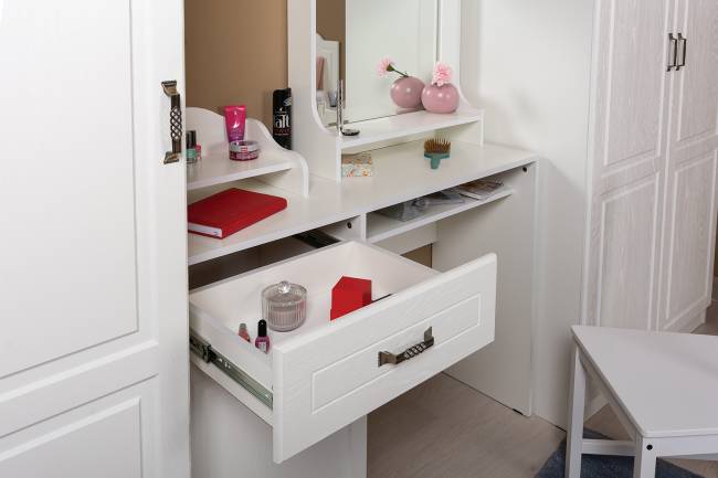 Стол туалетный с зеркалом Ливерпуль цвет ясень ваниль/белый Стол туалетный с зеркалом Ливерпуль цвет ясень ваниль/белый