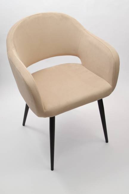 Стол Сканди К 100 орех с креслами Пичч велюр бежевый Стол Сканди К 100 орех с креслами Пичч велюр бежевый