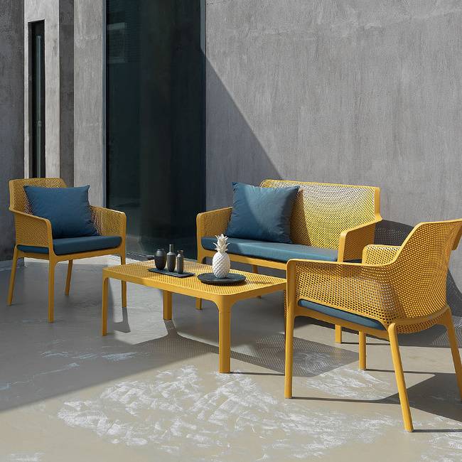 Диван пластиковый Net Bench горчичный 1160х700х860 мм Диван пластиковый Net Bench горчичный 1160х700х860 мм