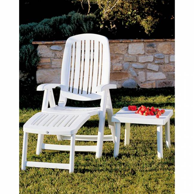 Столик пластиковый для лежака Rodi белый 460х460х400 мм Столик пластиковый для лежака Rodi белый 460х460х400 мм